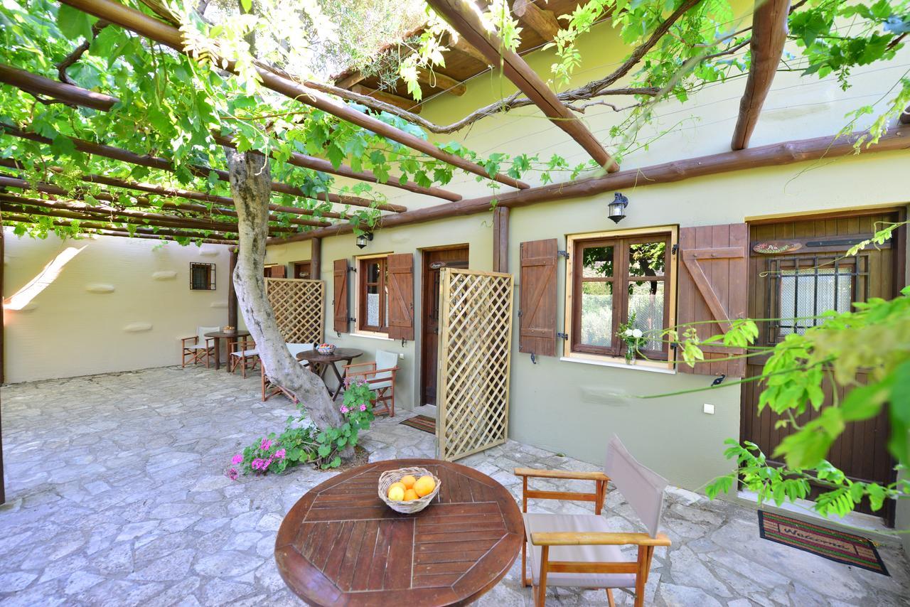 Viglatoras Apartment Sarkhos Exterior photo